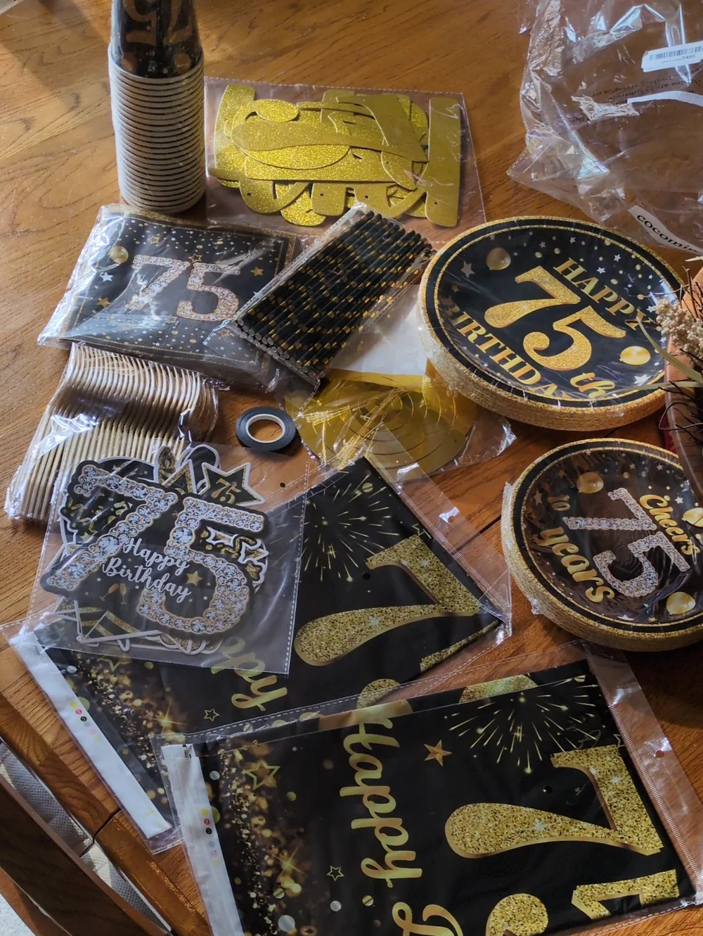 Black & Gold 75th Birthday Party Tableware Set For 25 Festive Celebration Pack